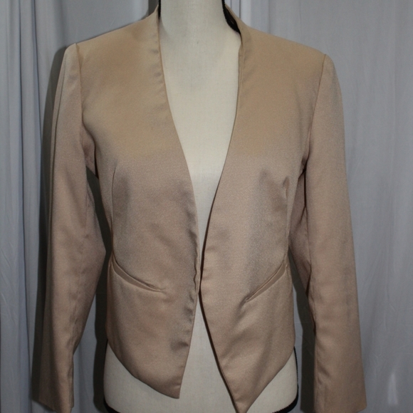 Champagne Blazer - Picture 2 of 2